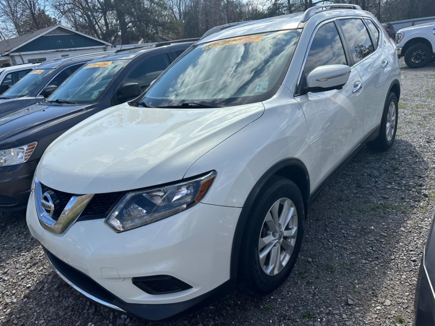 2014 Nissan Rogue (5N1AT2MT7EC) , located at 419 N 18th St., Monroe, LA, 71201, (318) 410-9250, 32.514370, -92.105133 - Photo#0